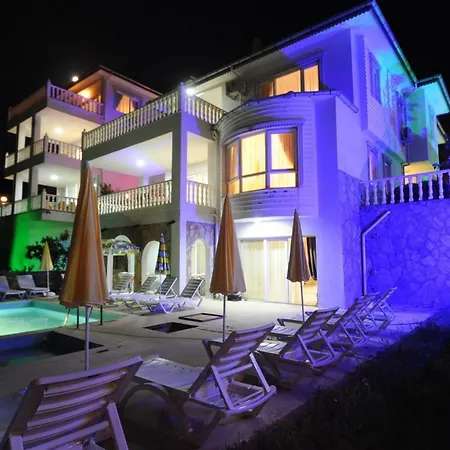Imagine You And Your Family Renting This Luxury In Alanya, Close To The Beach, 1034 Villa *