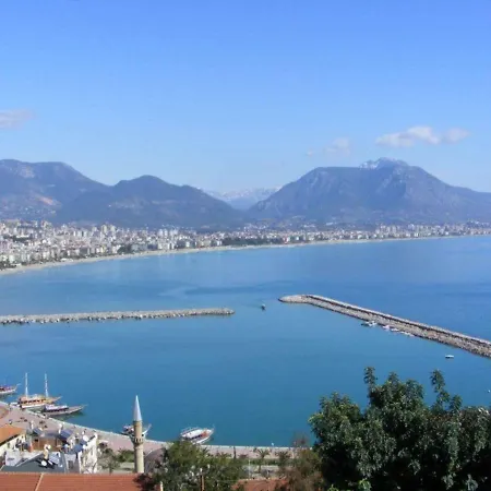 Villa Imagine You And Your Family Renting This Luxury In Alanya, Close To The Beach, 1034 Alanya