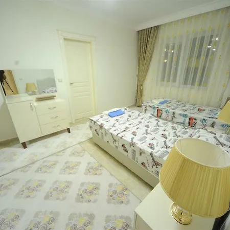 别墅 Imagine You And Your Family Renting This Luxury In Alanya, Close To The Beach, 1034 *