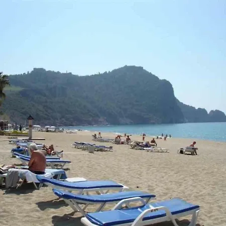 Villa Imagine You And Your Family Renting This Luxury In Alanya, Close To The Beach, 1034 Alanya