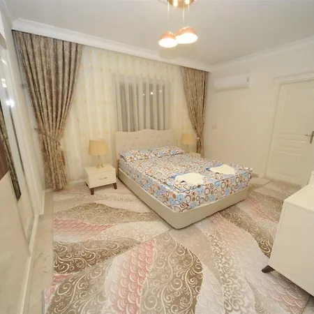 Imagine You And Your Family Renting This Luxury In Alanya, Close To The Beach, 1034 فيلة *